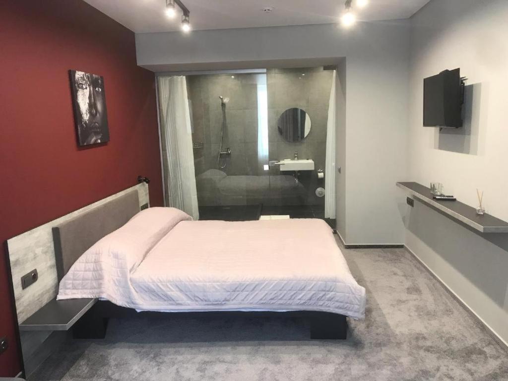 Red Cube Hotel Kamenets-Podolsk Eksteriør bilde